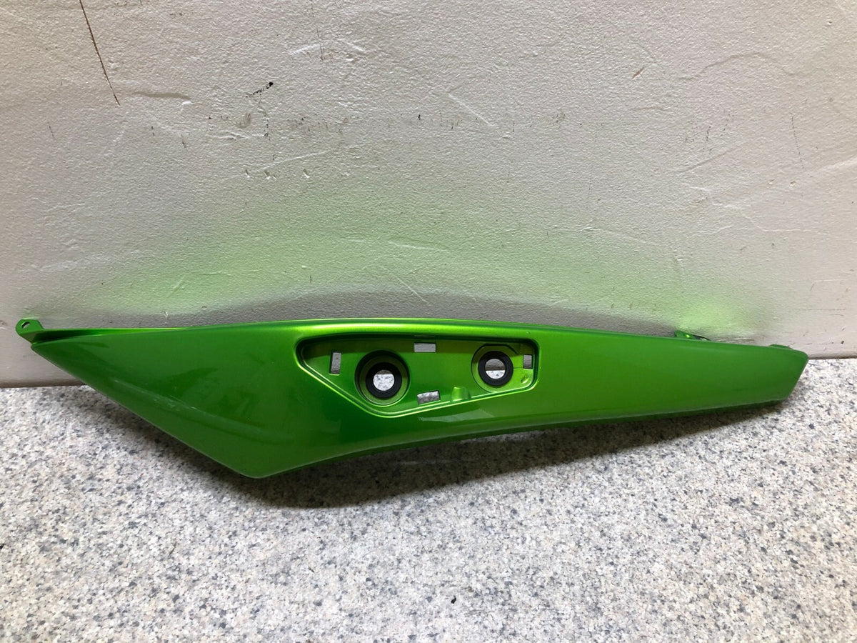 Kawasaki ER6F EX650 2009-2011 LH Tail Seat Fairing Panel GREEN Genuine OEM
