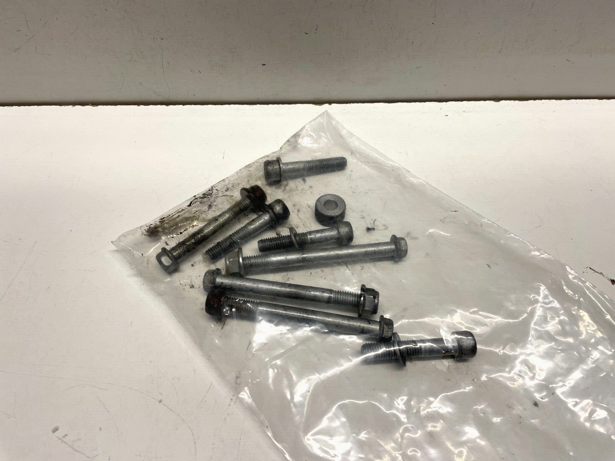 Engine Bolts Aprilia Caponord ETV 1000 2003