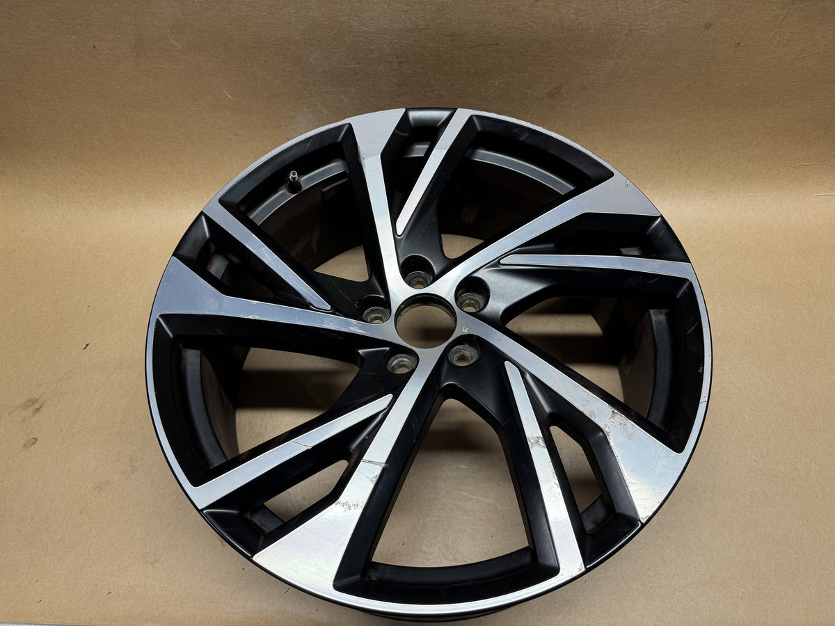 Volvo XC40 2018-2024 20" 5-Double Spoke Matte Black Diamond Cut alloy wheel