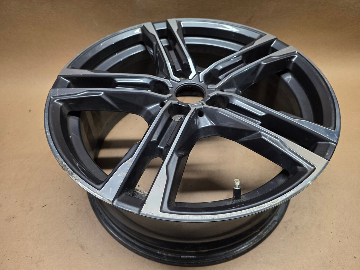 BMW 1 Series 2019-2024 18" 819M Double-Spoke alloy wheel 8092352