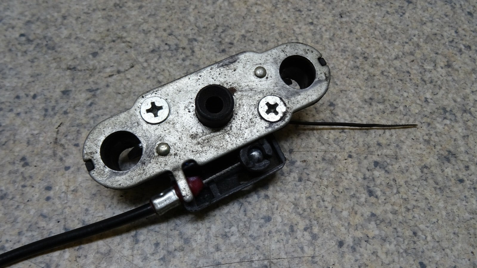OEM Seat Catch for Hyosung GT 125 R 2011-2019