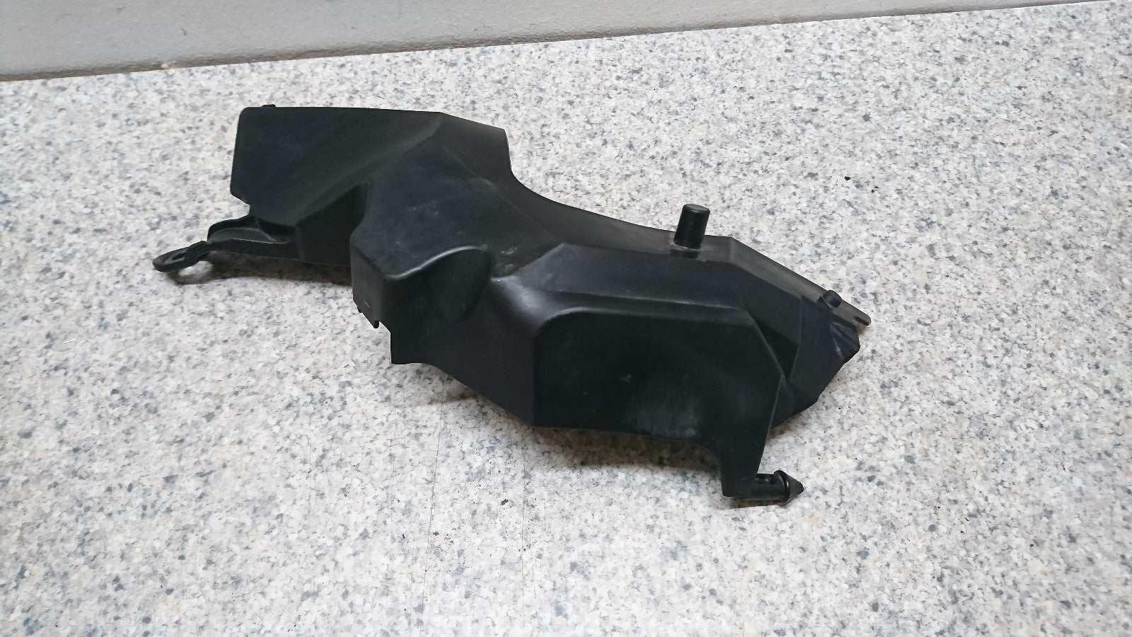 OEM Plastic Radiator Cover for Yamaha MT-09 ABS models 2014-2017