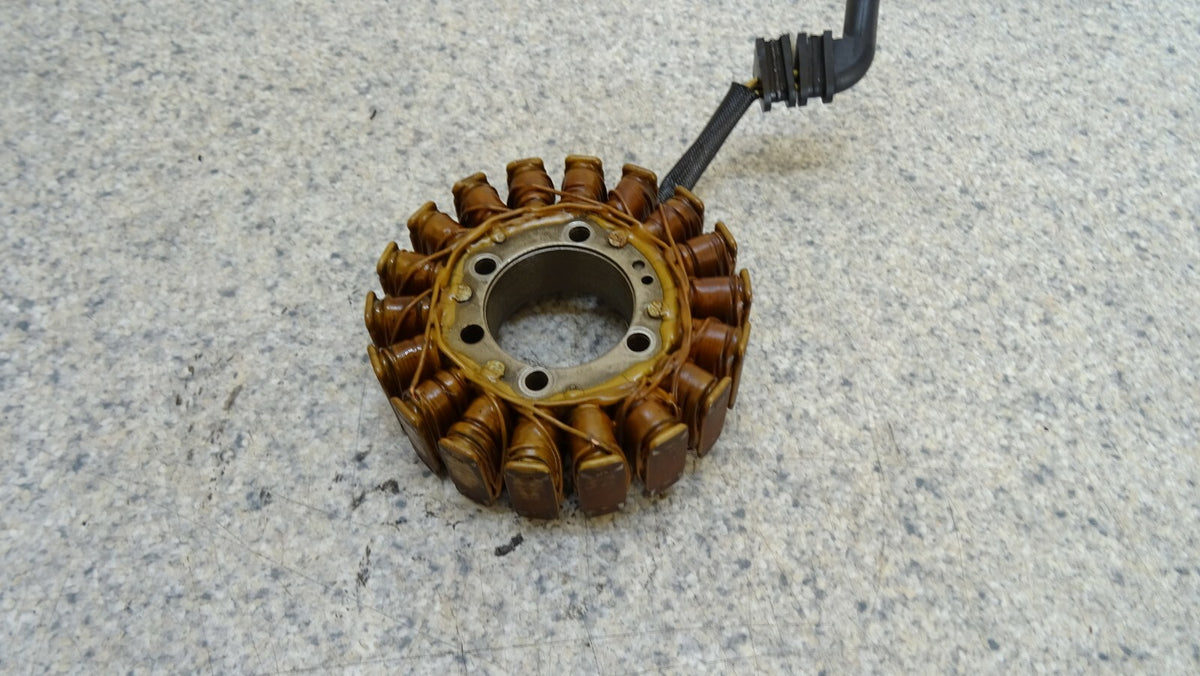 Honda CB 900 2002-2007 Engine Stator Winding Genuine OEM