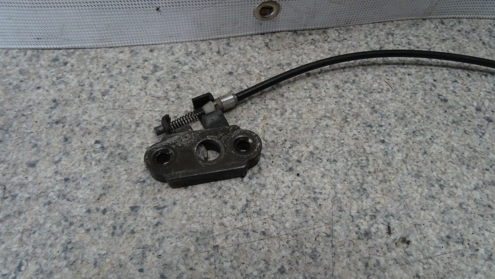 OEM Seat Latch for Kawasaki ZX-9R C1 C2 1998-1999