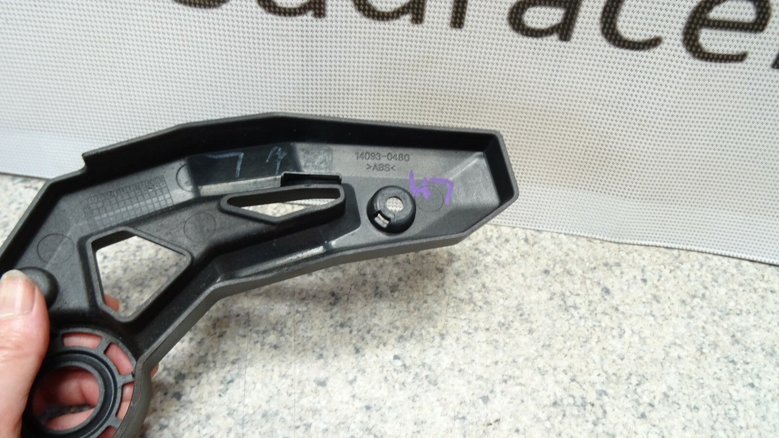 OEM Lh Left Hand Swing Arm Cover for Kawasaki EX650 2018