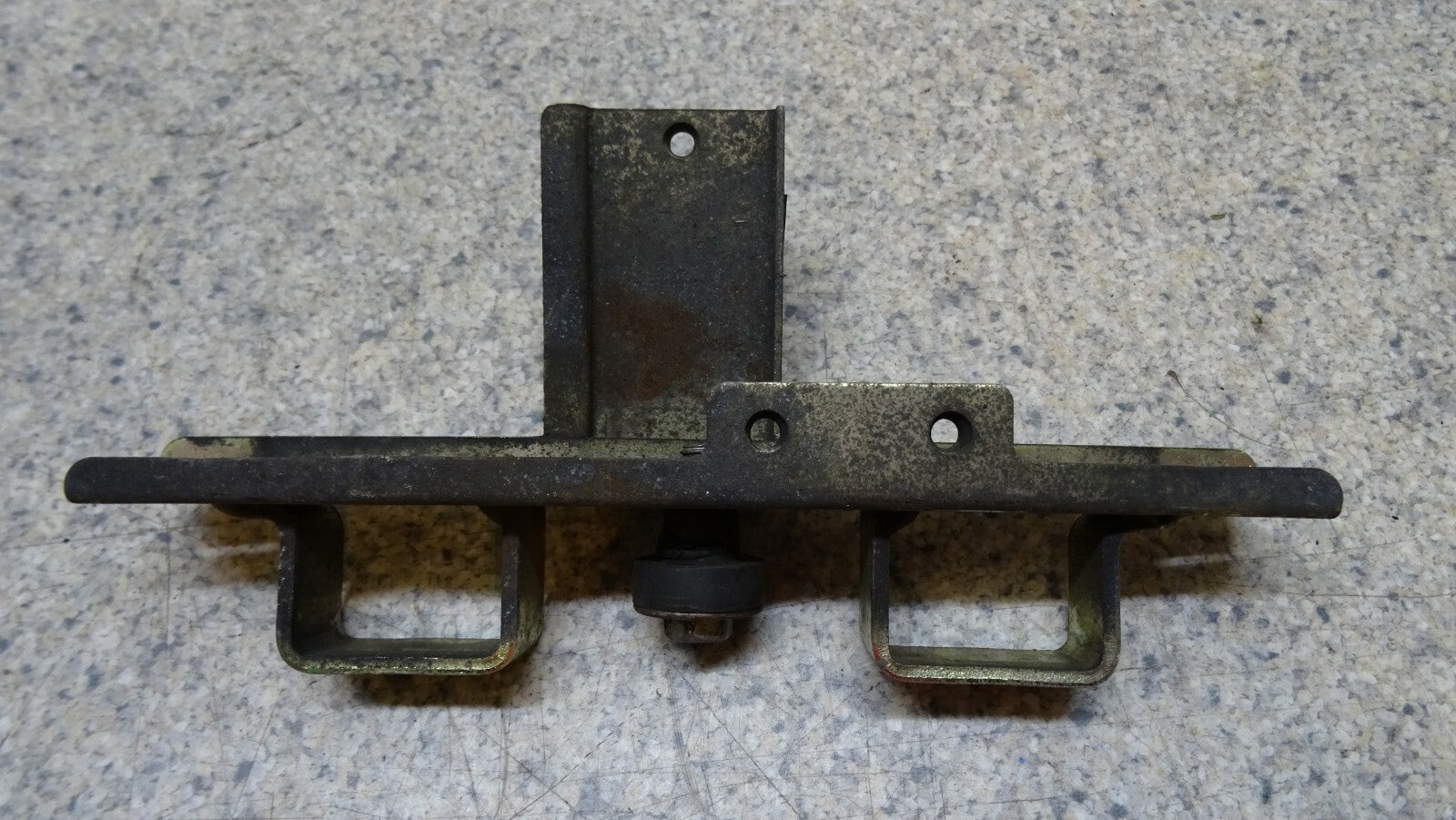 OEM Seat Tank Bracket for Hyosung GT 125 R 2011-2019
