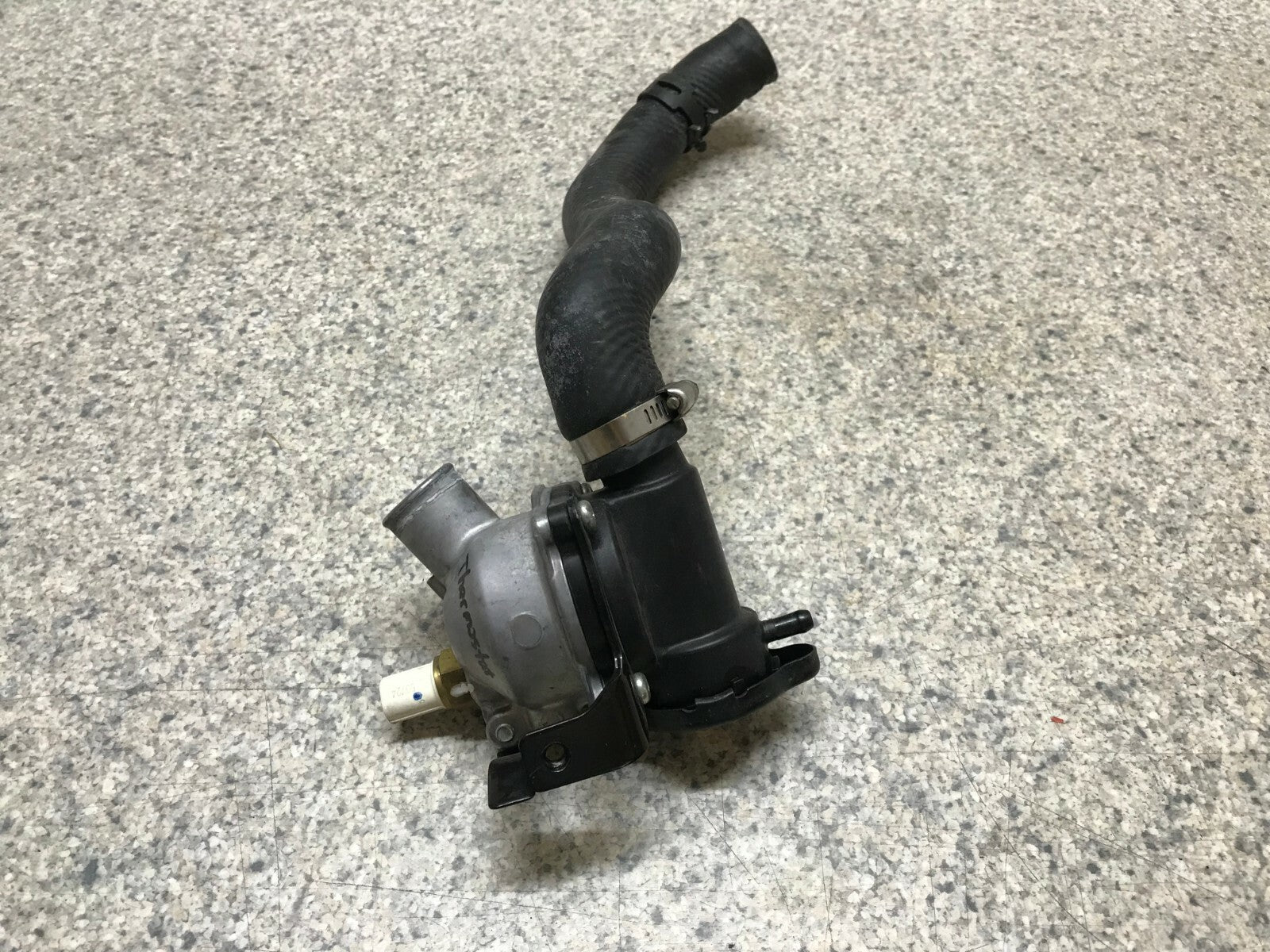 OEM Thermostat for Kawasaki Z800 2015