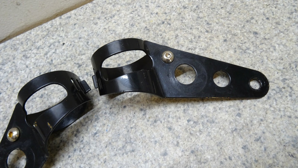 OEM Headlight Mount Brackets Xjr 1300 for Yamaha XJR1300 1999-2006