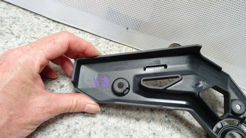 OEM Rh Right Hand Swing Arm Cover for Kawasaki EX650 2018