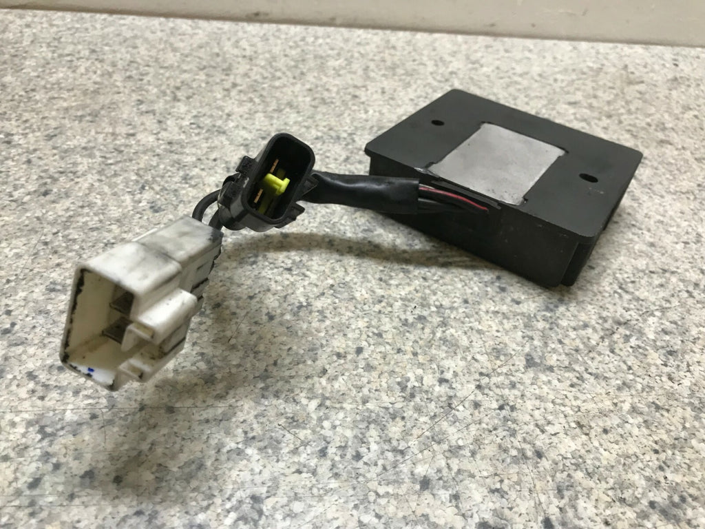 OEM VOLTAGE REGULATOR VL C1800R 2008 - 2014 Suzuki Boulevard Intruder 1800 C109R