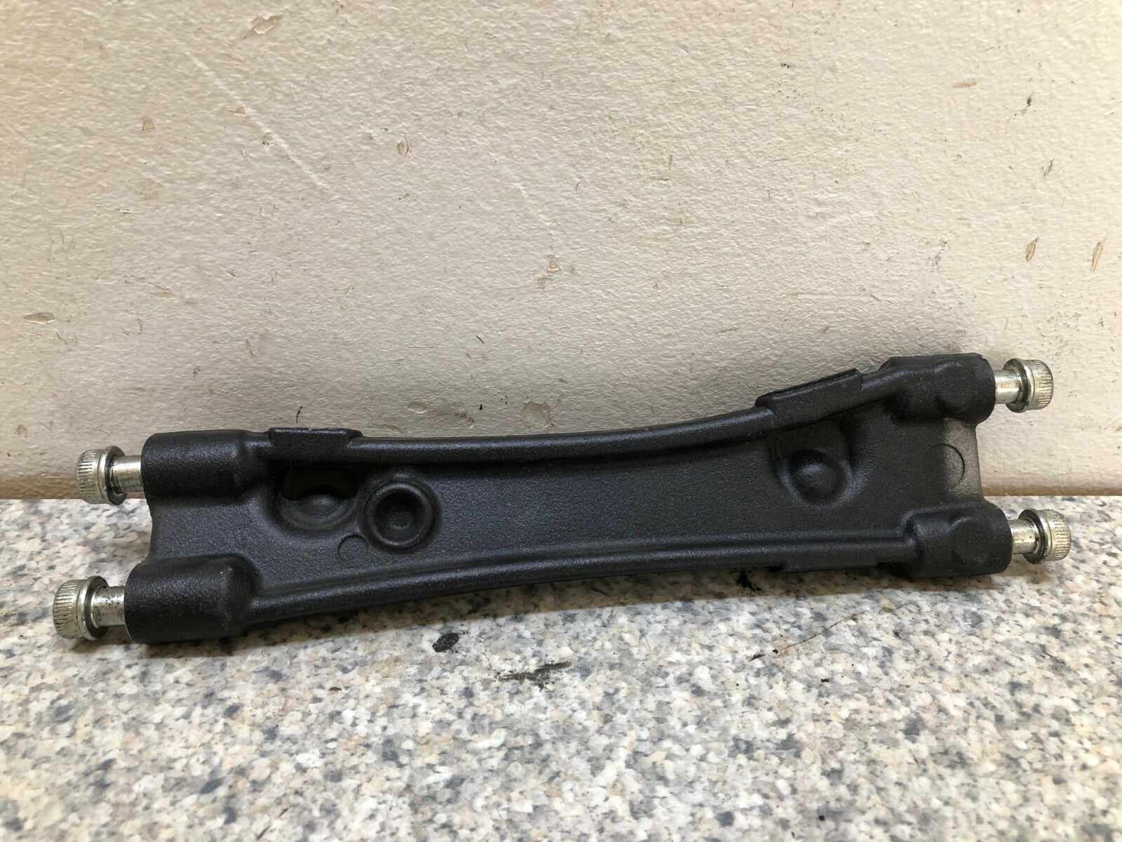 Subframe Frame Link Center Cross Support for Ducati Multistrada 1200 2011-2015