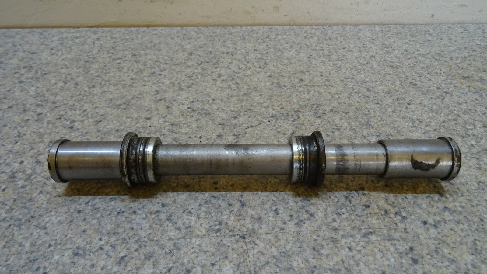 OEM Rear WHEEL SPINDLE ZX9R for Kawasaki ZX 9R 1994-1999
