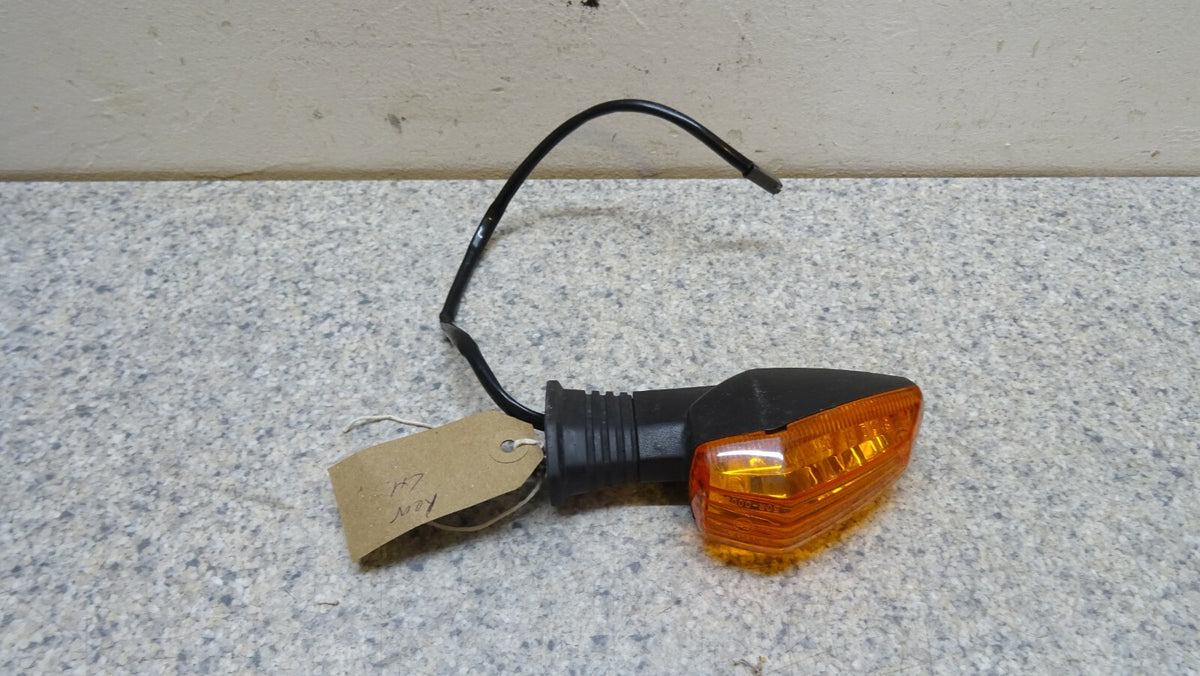Suzuki 600 750 1000 2004-2010 Genuine Lh Rear Indicator Reflectors Genuine OEM
