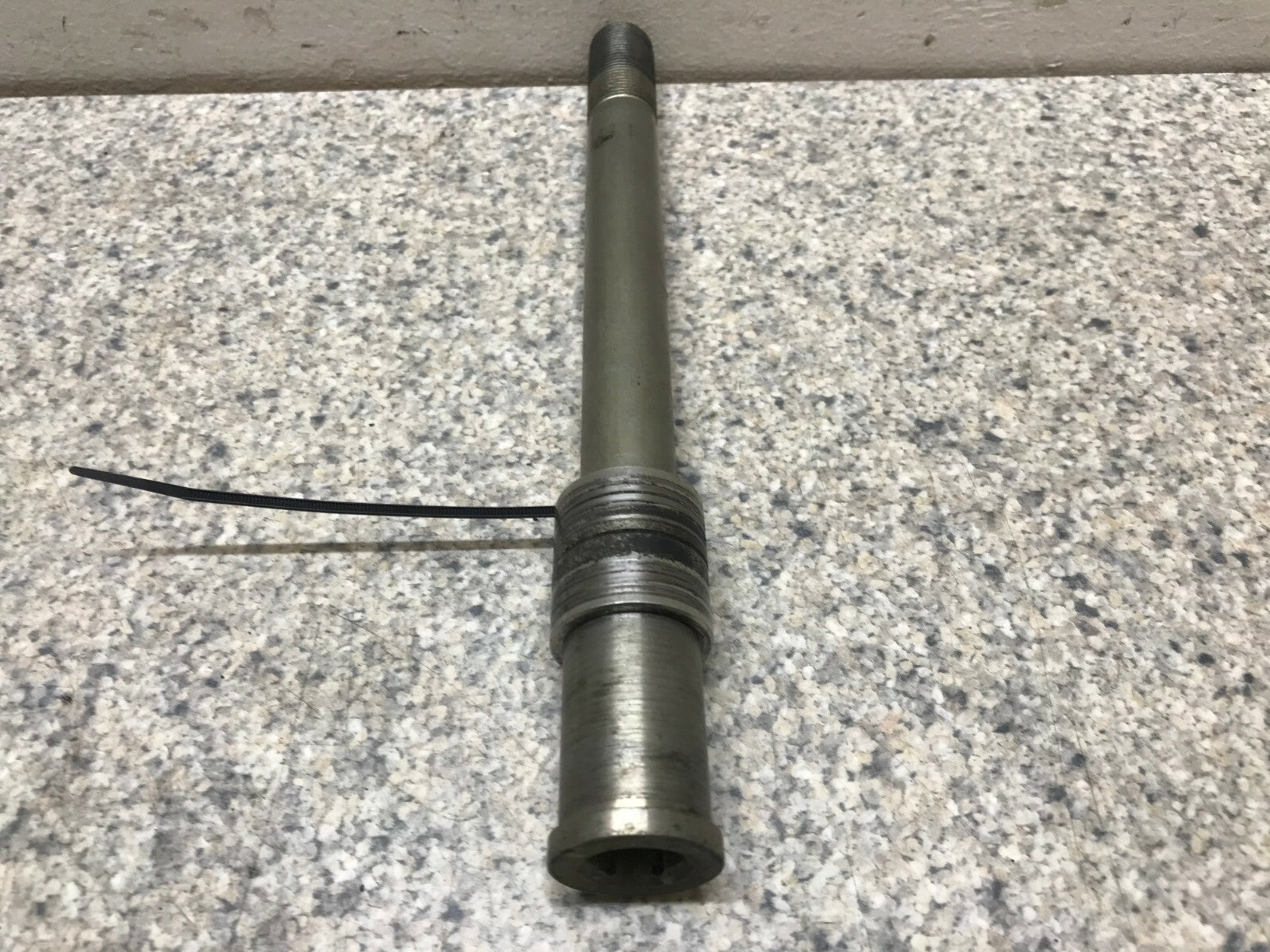 OEM Front Spindle Axle - *2 for Kawasaki Z800 2013-2016
