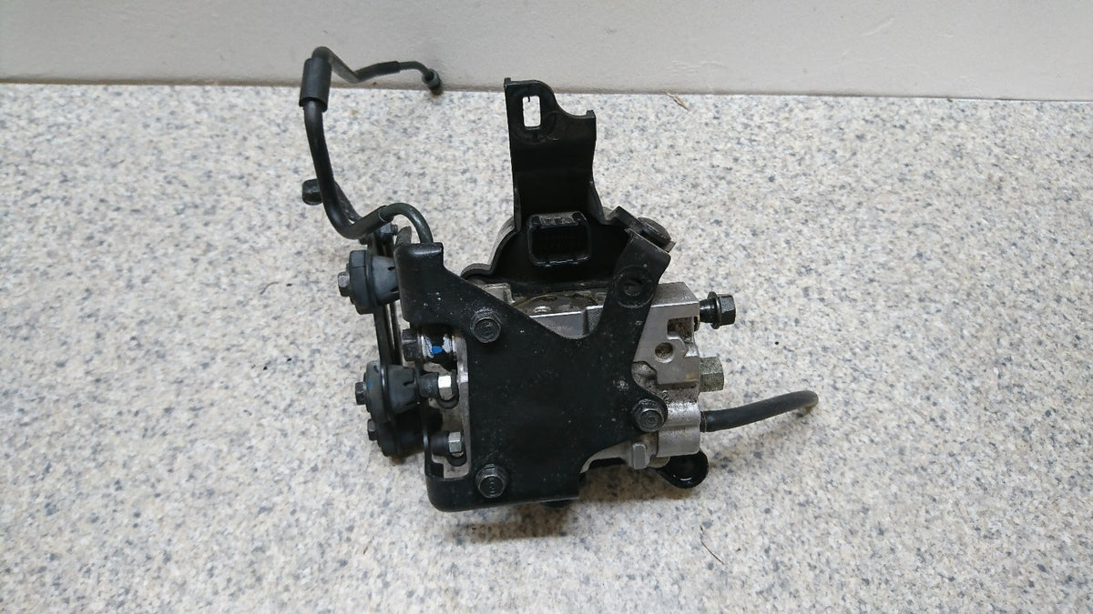 Honda CBR 1000 RR SC59 2012-2016 Front Abs Brake Pump Genuine OEM