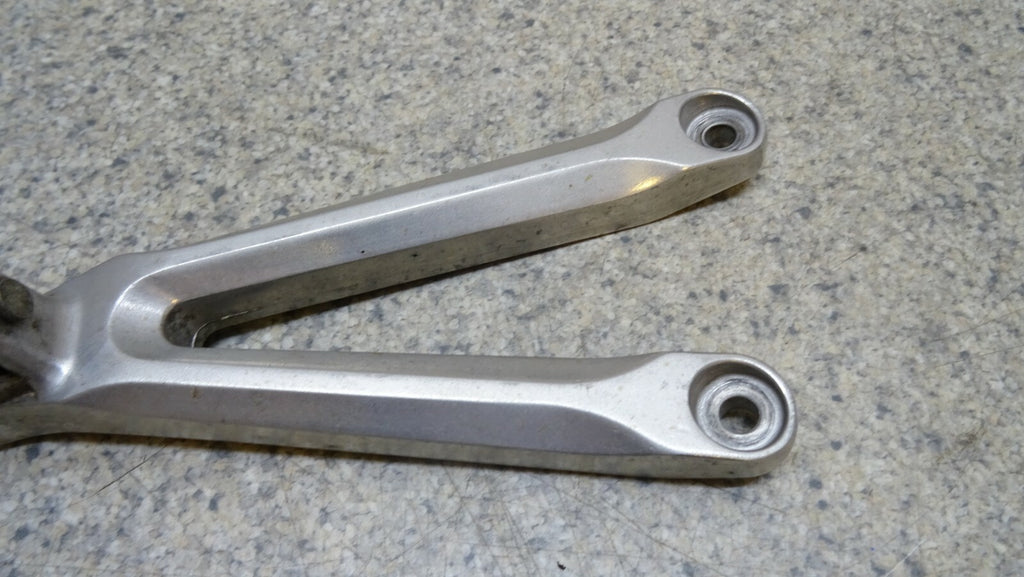 OEM REAR LEFT &amp; RIGHT FOOT PEG HANGER for Honda CBR 600 2009-2012