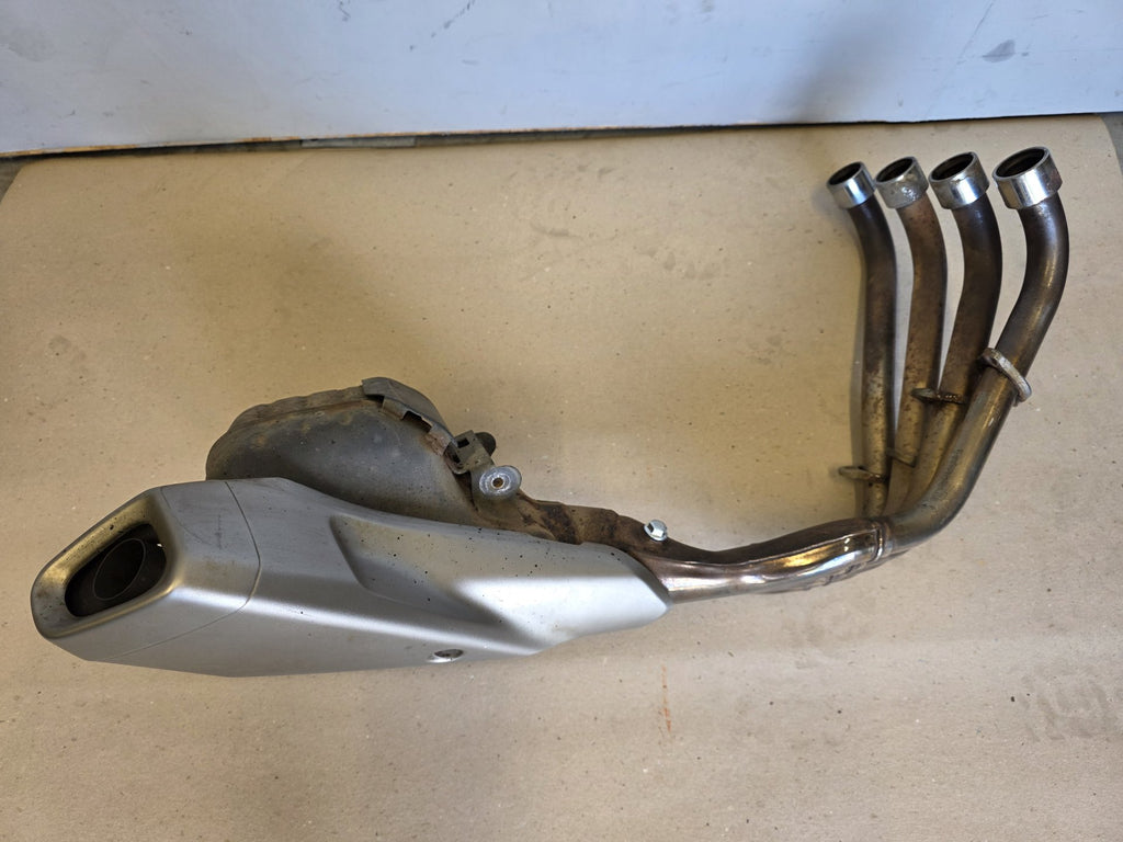 OEM Exhaust Downpipes / Headers for honda cbr 650r 2021-2025