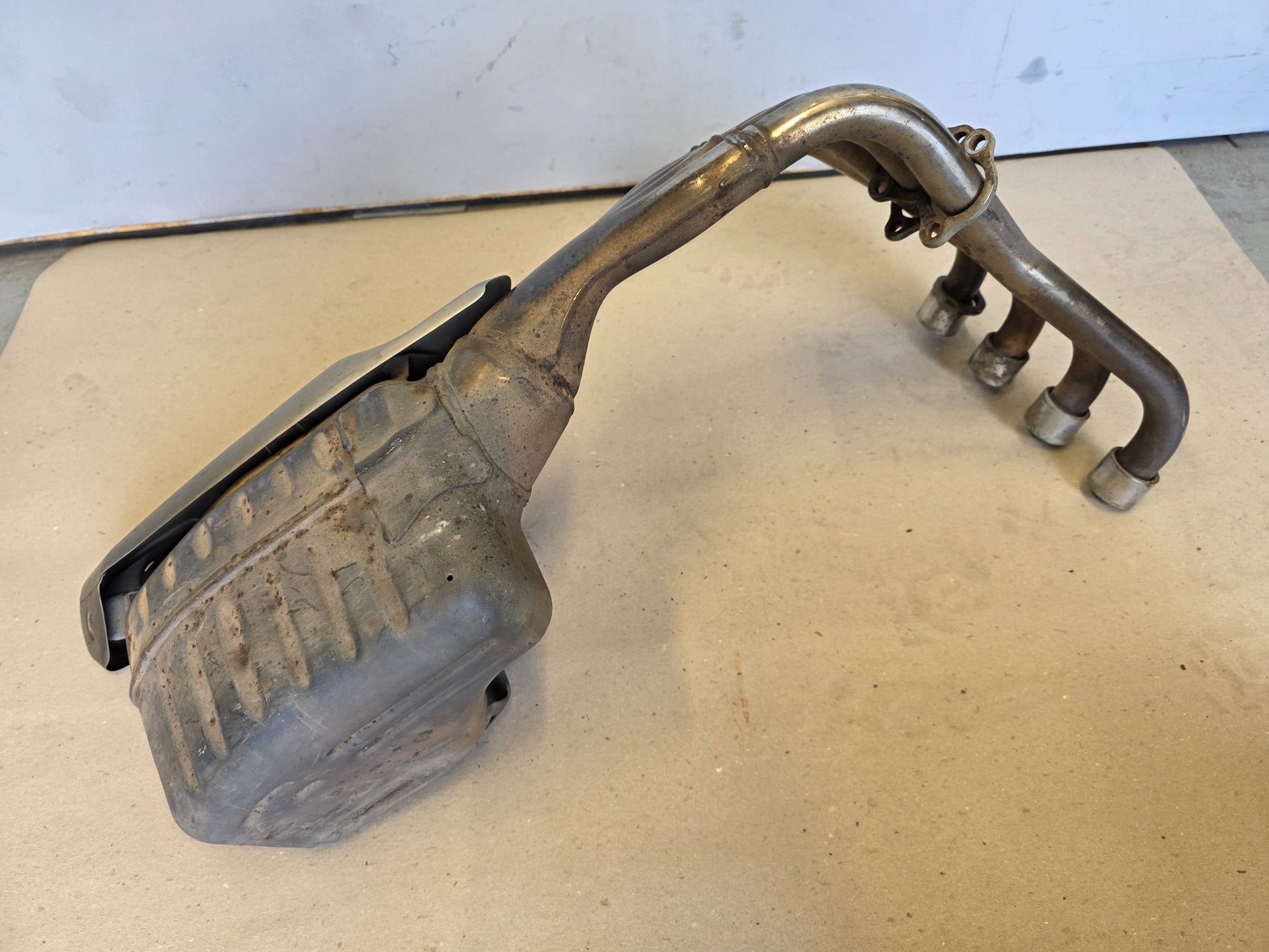 OEM Exhaust Downpipes / Headers for honda cbr 650r 2021-2025