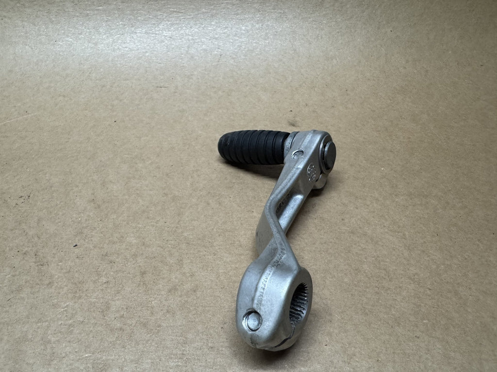 OEM Gear shift lever for Aprilia RSV 1000 2004-2010