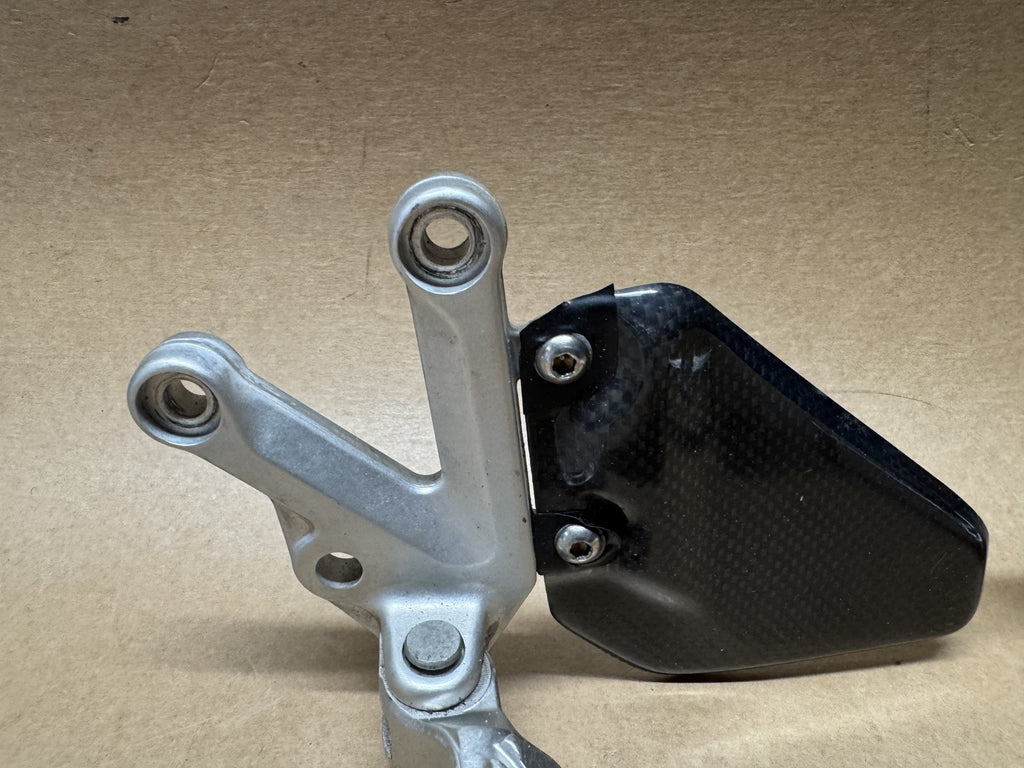 OEM front foot peg hangers for Aprilia RSV 1000 2004-2010