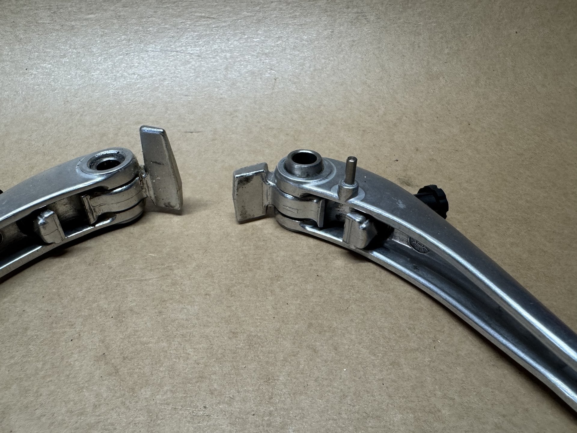 OEM Pair of brake/clutch levers for Aprilia RSV 1000 2004-2010