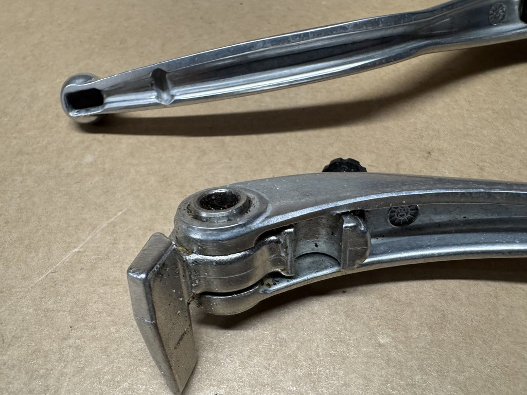 OEM Pair of brake/clutch levers for Aprilia RSV 1000 2004-2010
