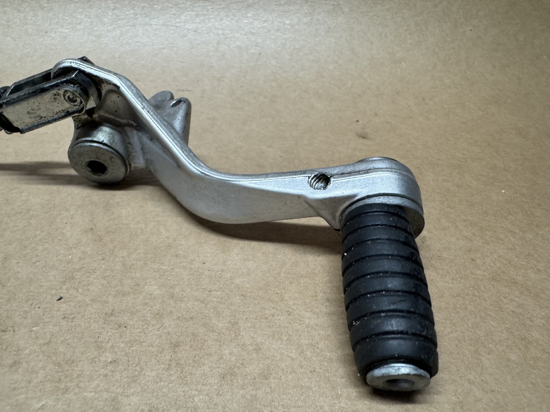 OEM Rear Brake Lever for Aprilia RSV 1000 2004-2010 PN:E106259