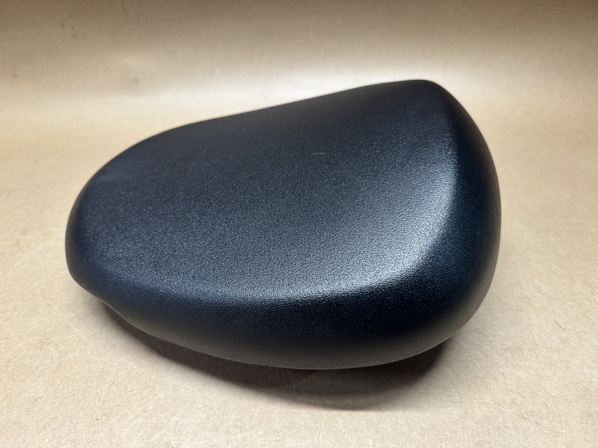 Suzuki GSX 1300 Hayabusa 2008 Rear Pillion Seat Genuine OEM