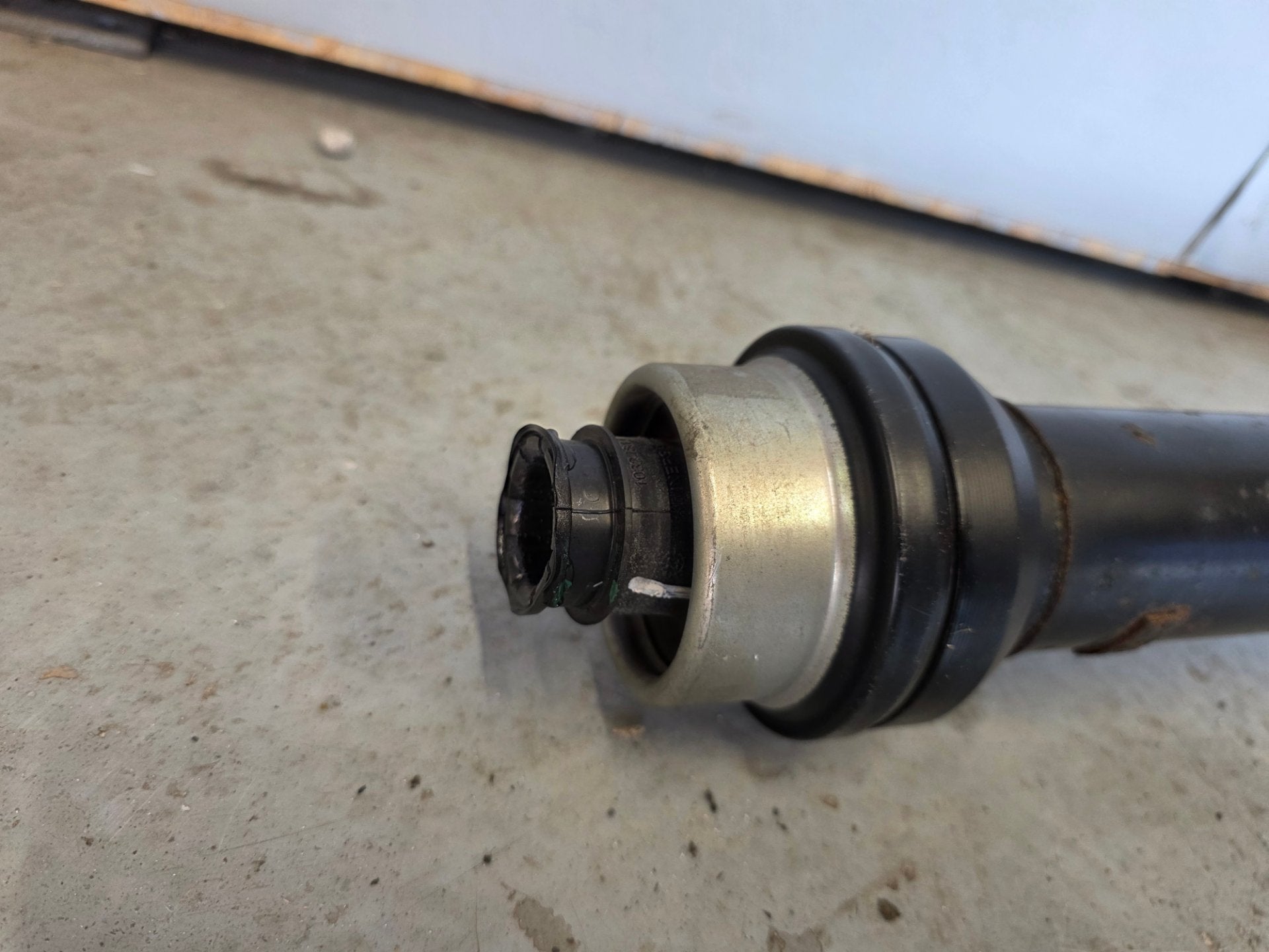 Audi S4 Saloon B9 3.0 TFSI 2016-2021 Driveshaft / prop shaft Genuine OEM