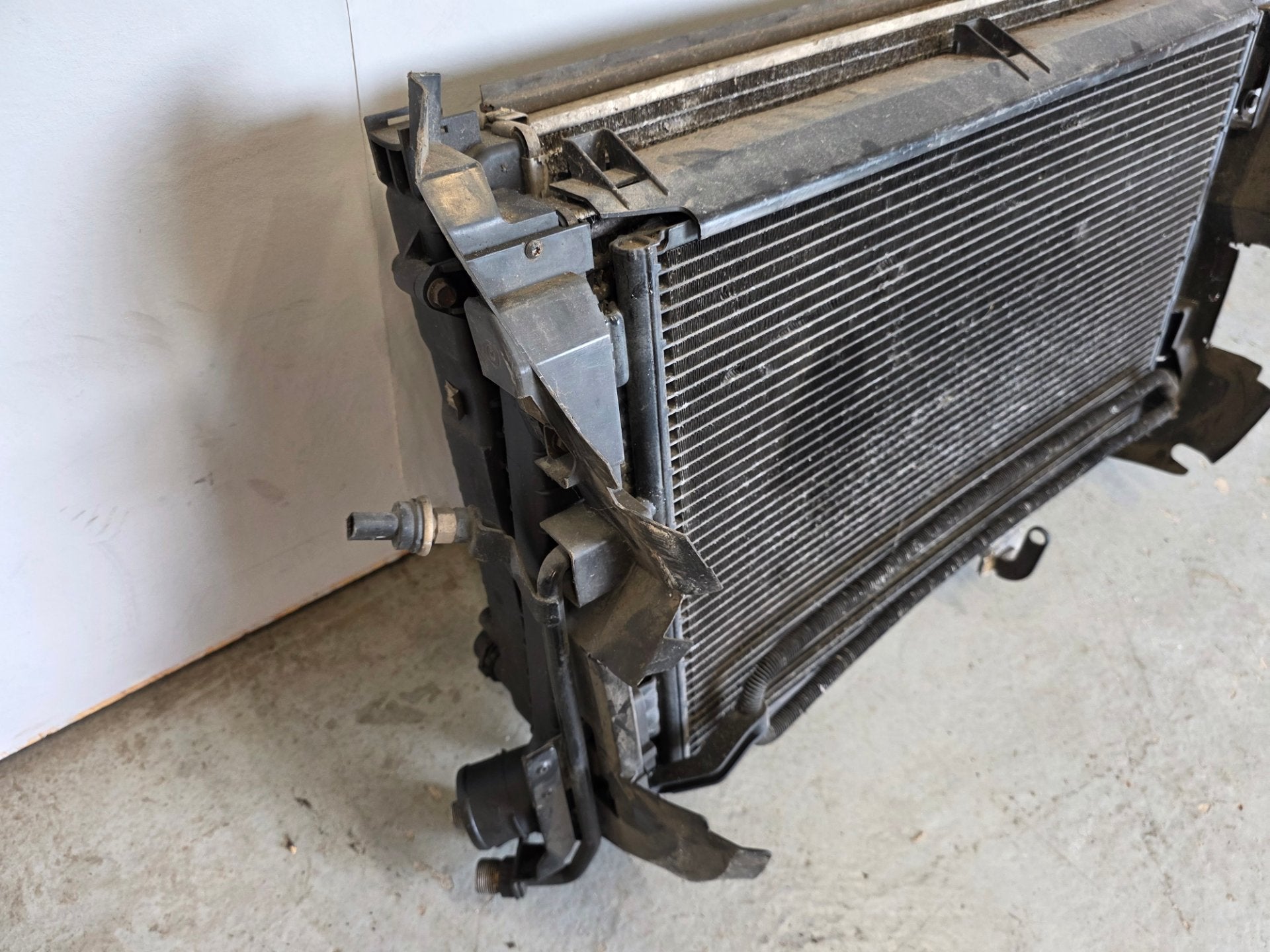 Audi A6 C5 2.5 Allroad TDI 1997-2003 Radiator Pack Assembly Genuine OEM