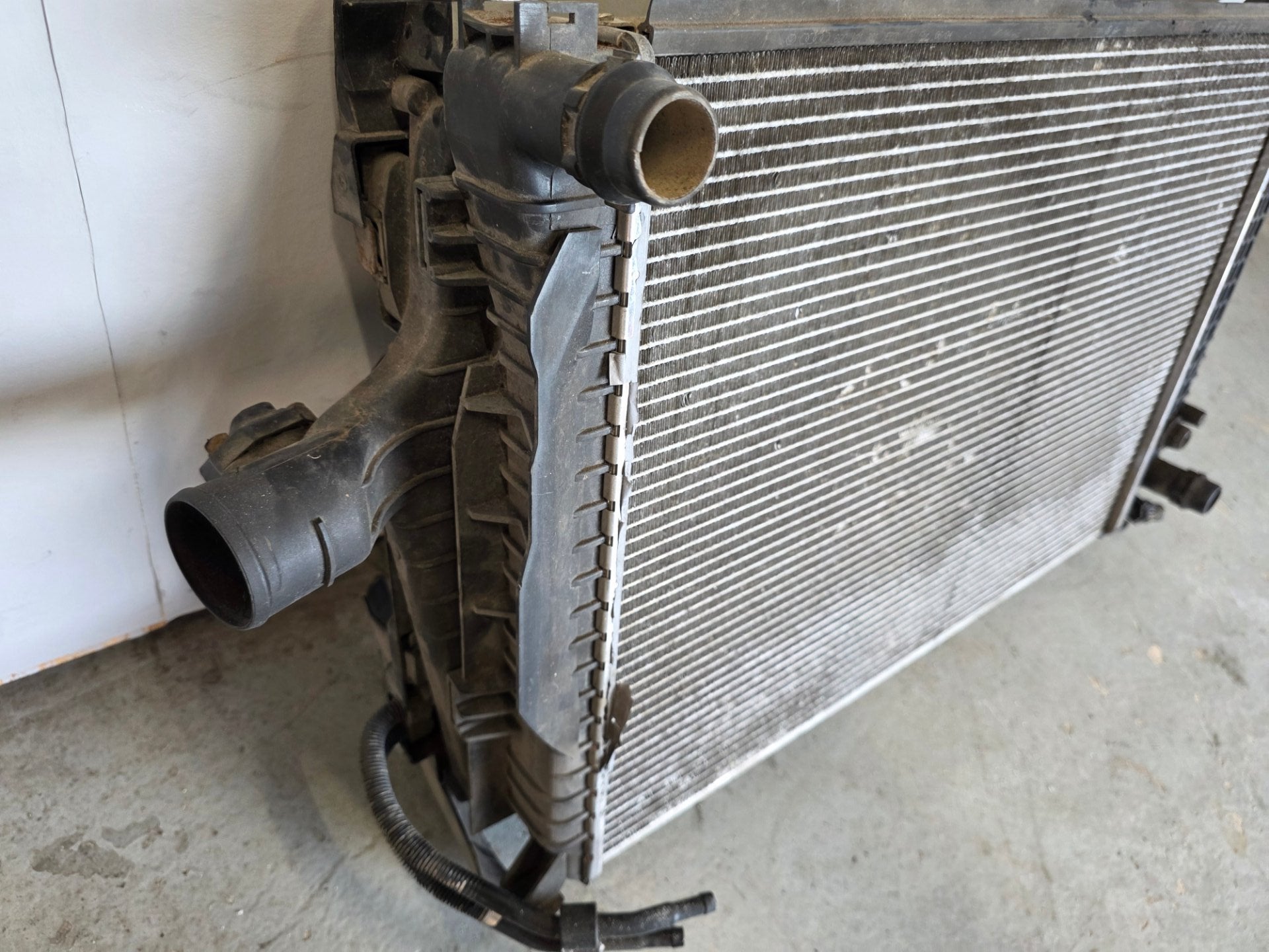 Audi A6 C5 2.5 Allroad TDI 1997-2003 Radiator Pack Assembly Genuine OEM