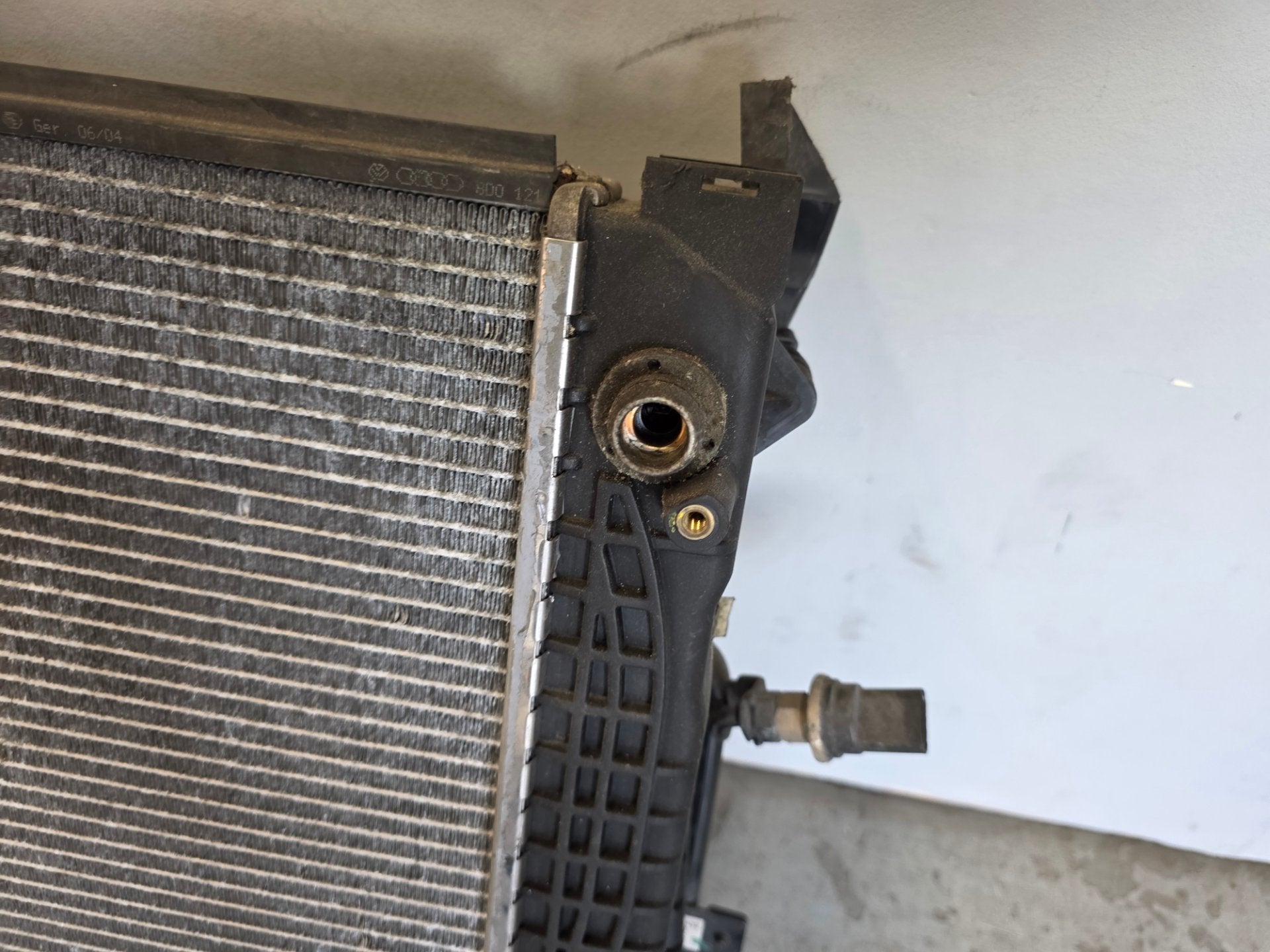 Audi A6 C5 2.5 Allroad TDI 1997-2003 Radiator Pack Assembly Genuine OEM