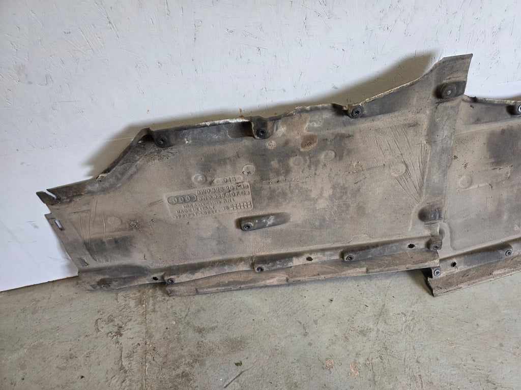 Audi S4 A4 Saloon B9 2016-2021 Genuine Undertray / splash shield Underbody Trim