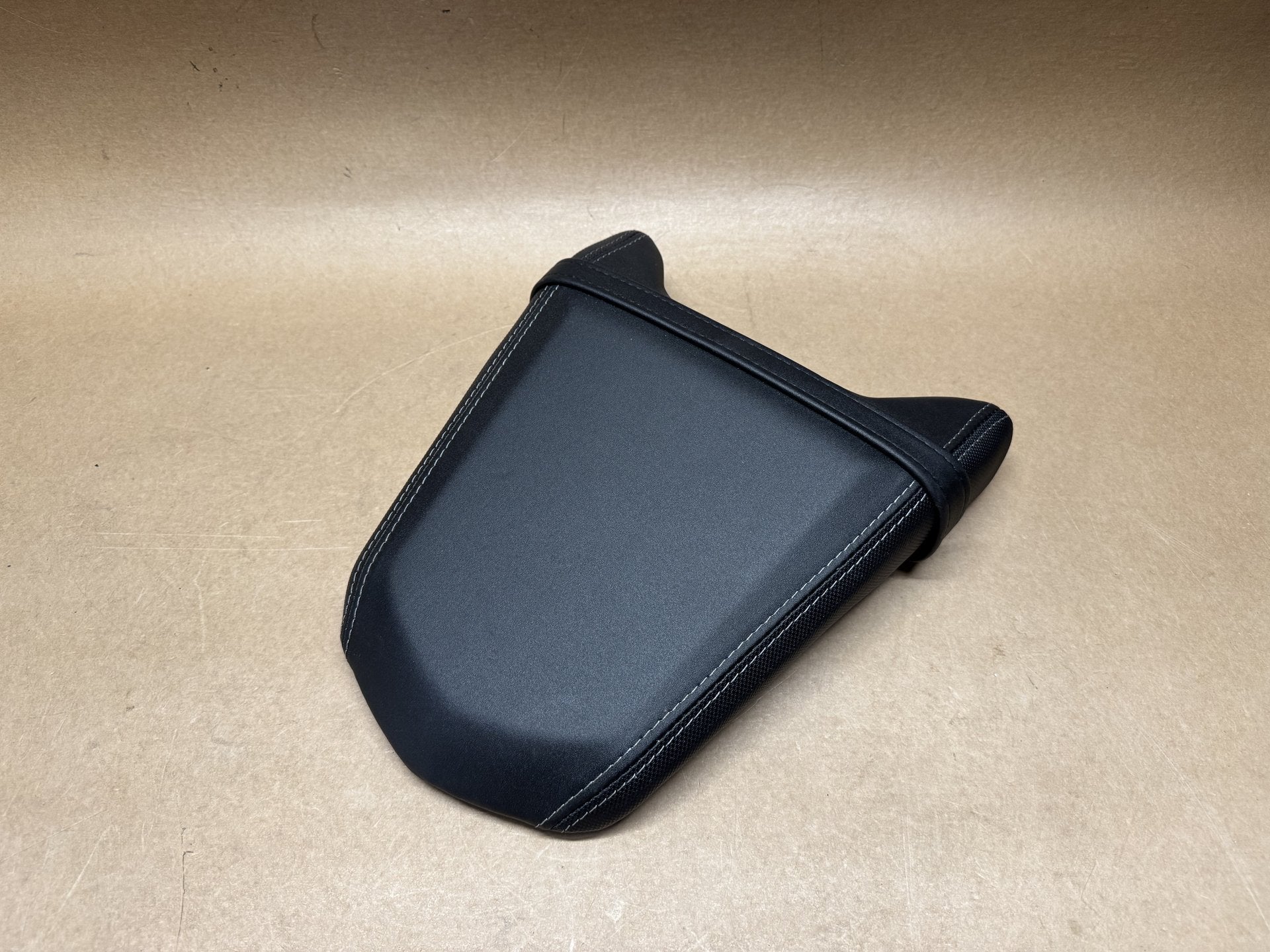 Honda CBR650 R 2019-2022 Rear Pillion Seat Genuine OEM 77300-MKN-D510