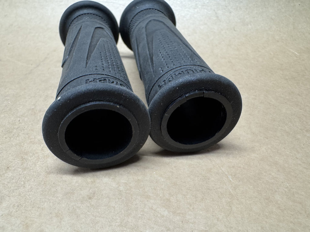 Triumph Street Triple 765 RS 2024 OEM Throttle Handlebar Grips Genuine OEM