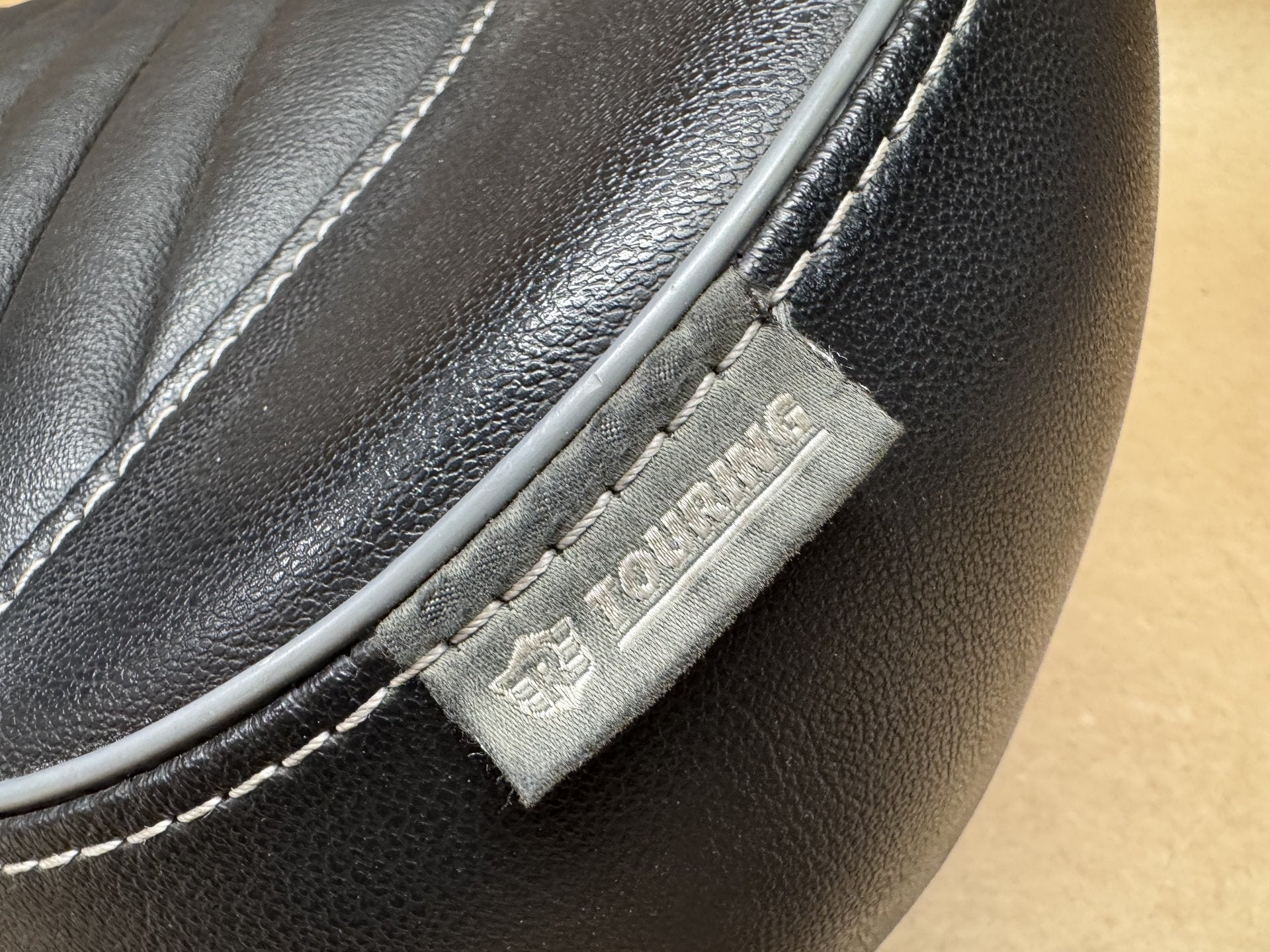 Royal Enfield Classic 350 Rider Seat Genuine OEM KXH00025/E