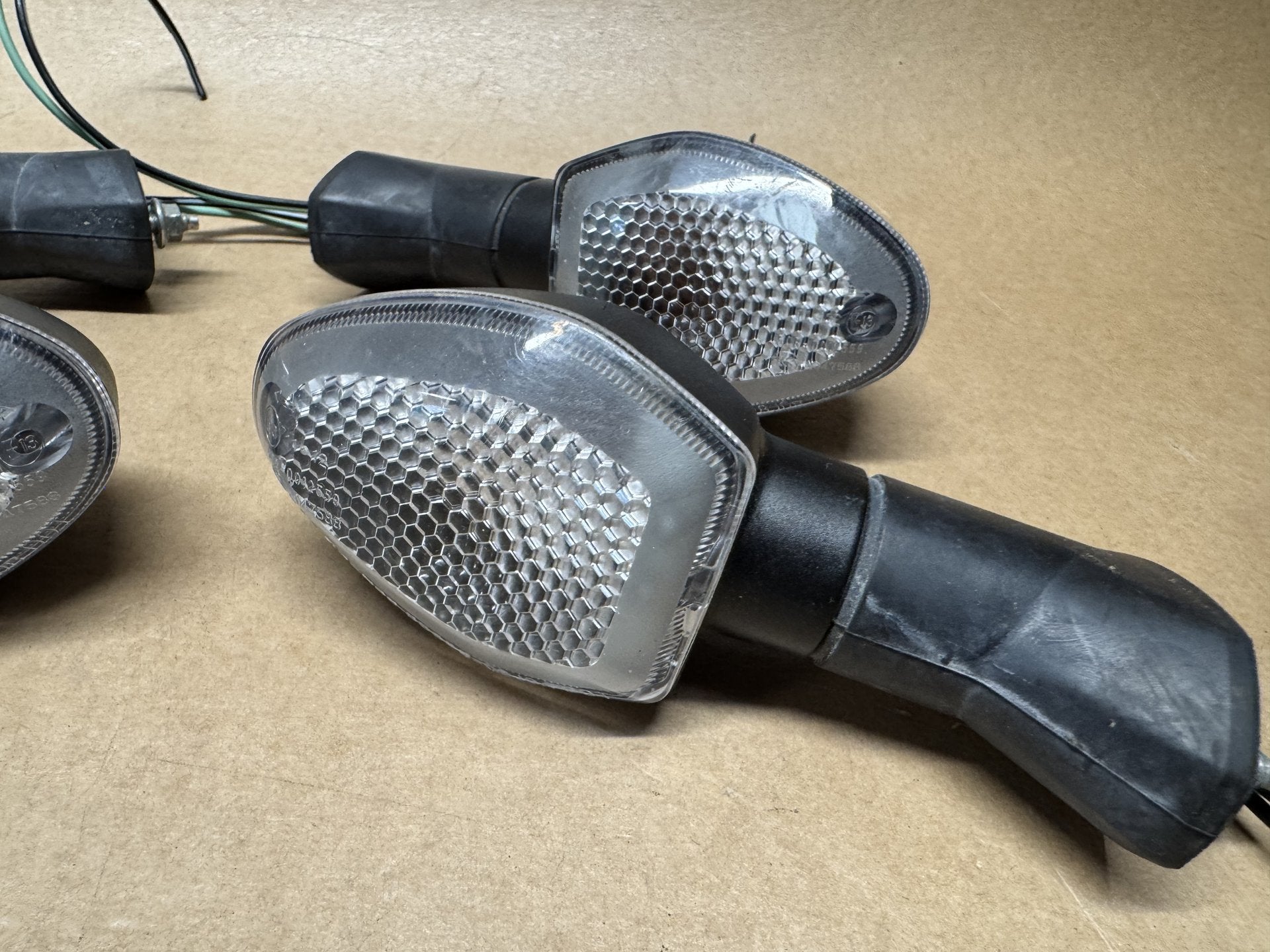 Suzuki GSX-S 750 2017-2022 Front/Rear Left & Right Indicator Genuine OEM