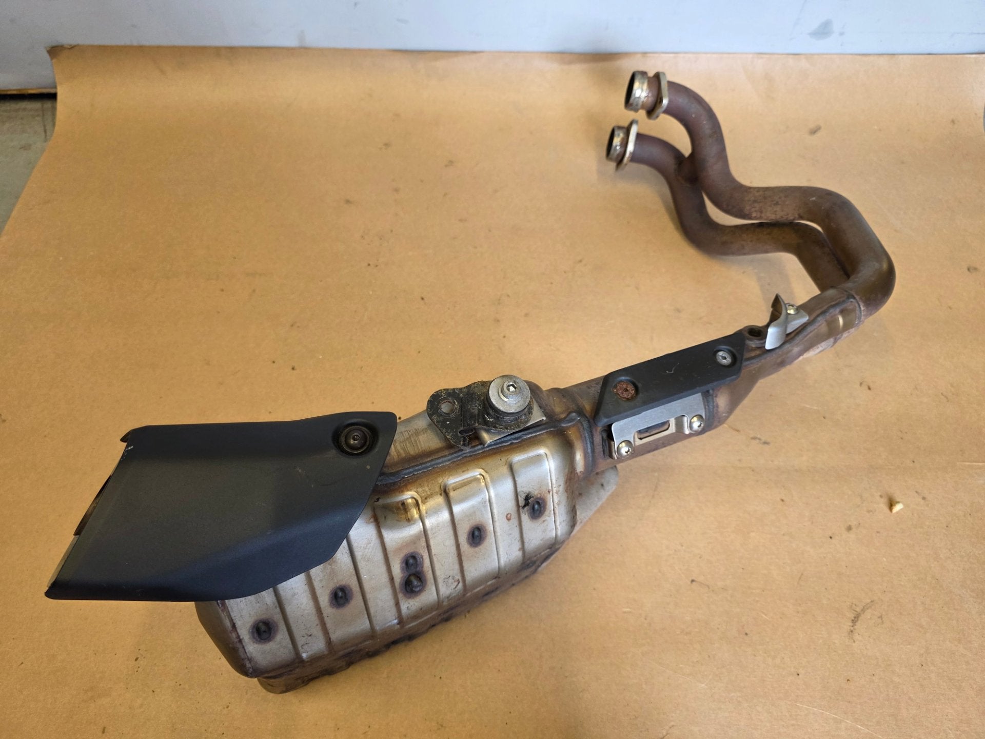 Suzuki GSX-8S 2023-2026 OEM Exhaust Downpipes / Headers Silencer Genuine OEM