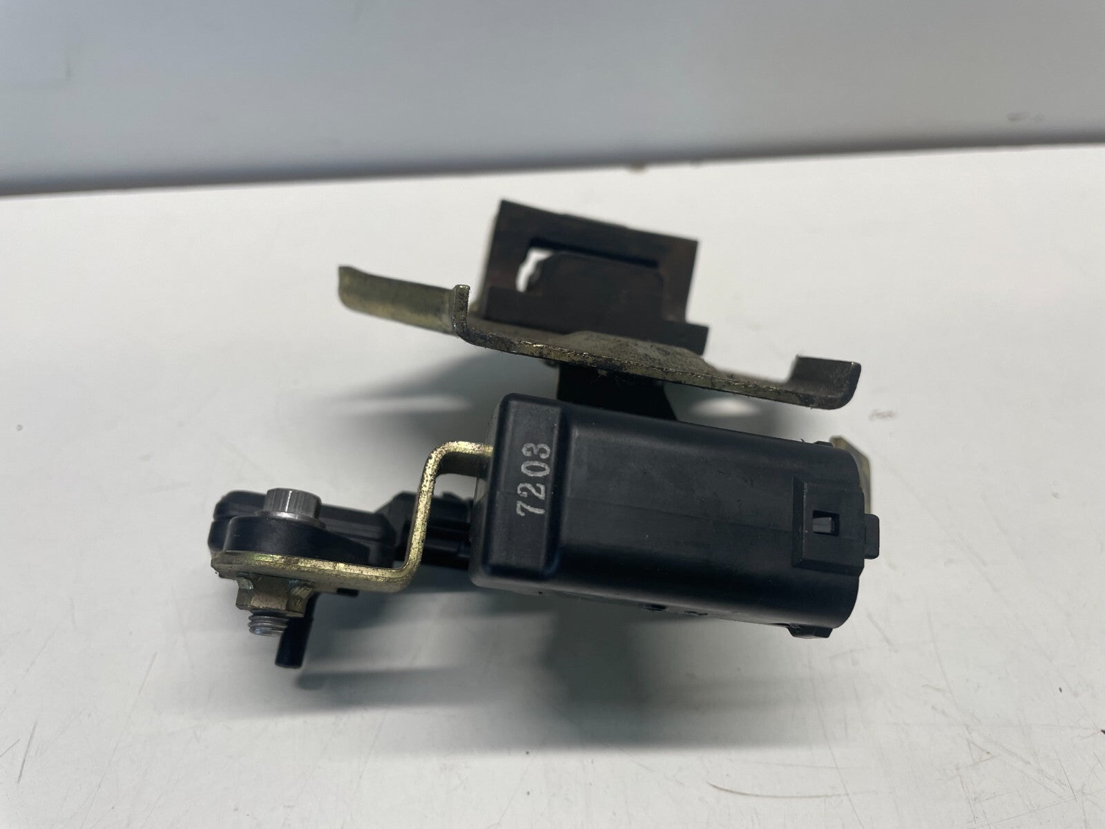 OEM Tip Over & Air Sensor Tank Bracket Triumph ST Sprint 1050 2005 - 2011