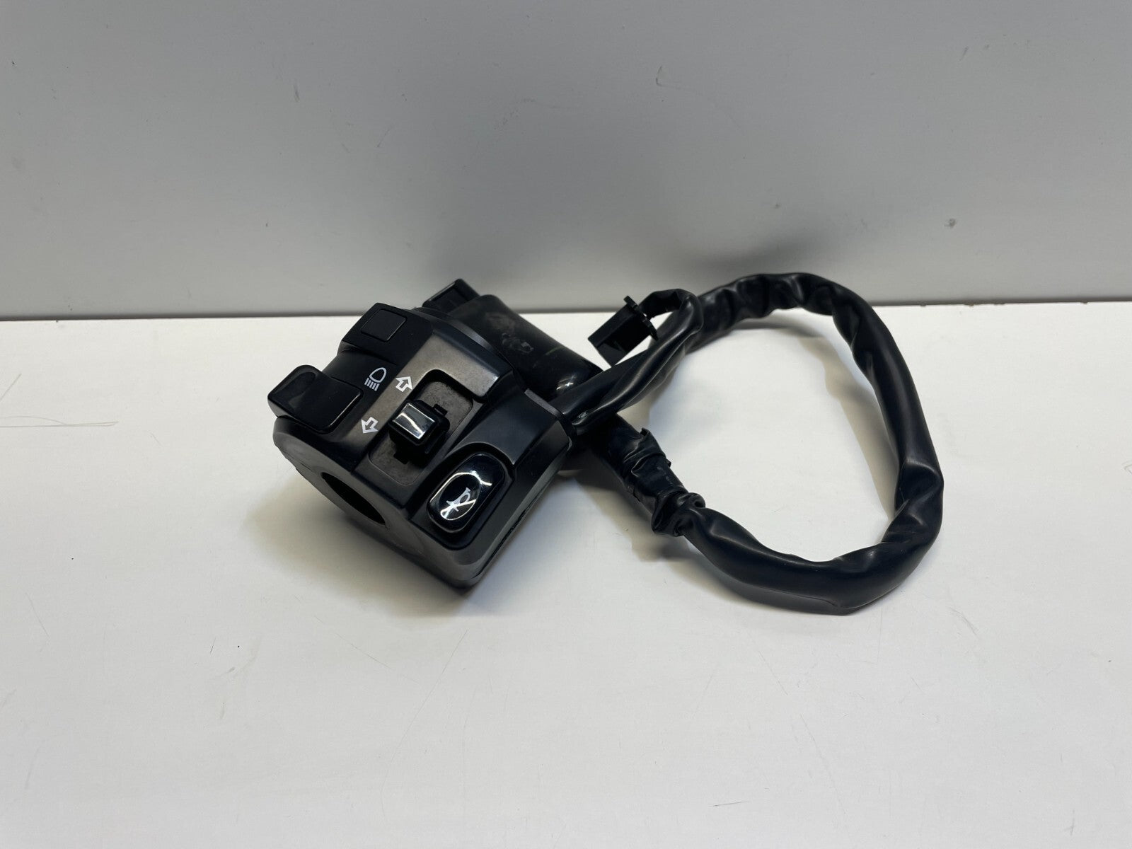OEM Left Handlebar Switchgear Kawasaki EX300 Ninja 2013 - 2017