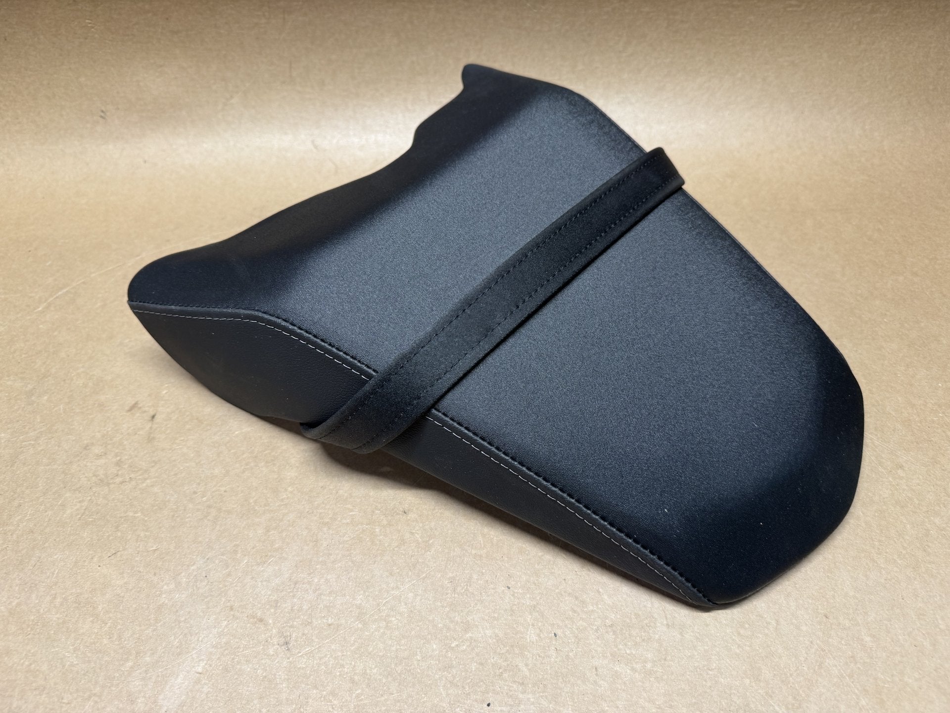 Honda CB1000 R SC80 2018-2024 Rear Pillion Seat Genuine OEM