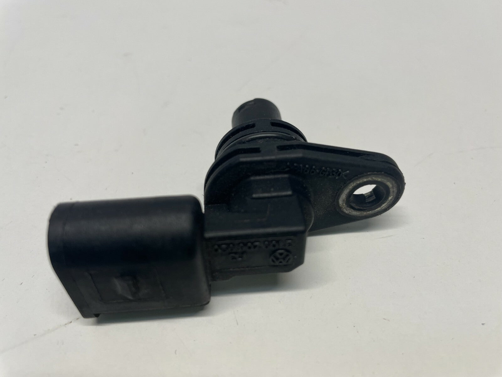 Genuine Sensor Camshaft Position Seat VW Audi Skoda