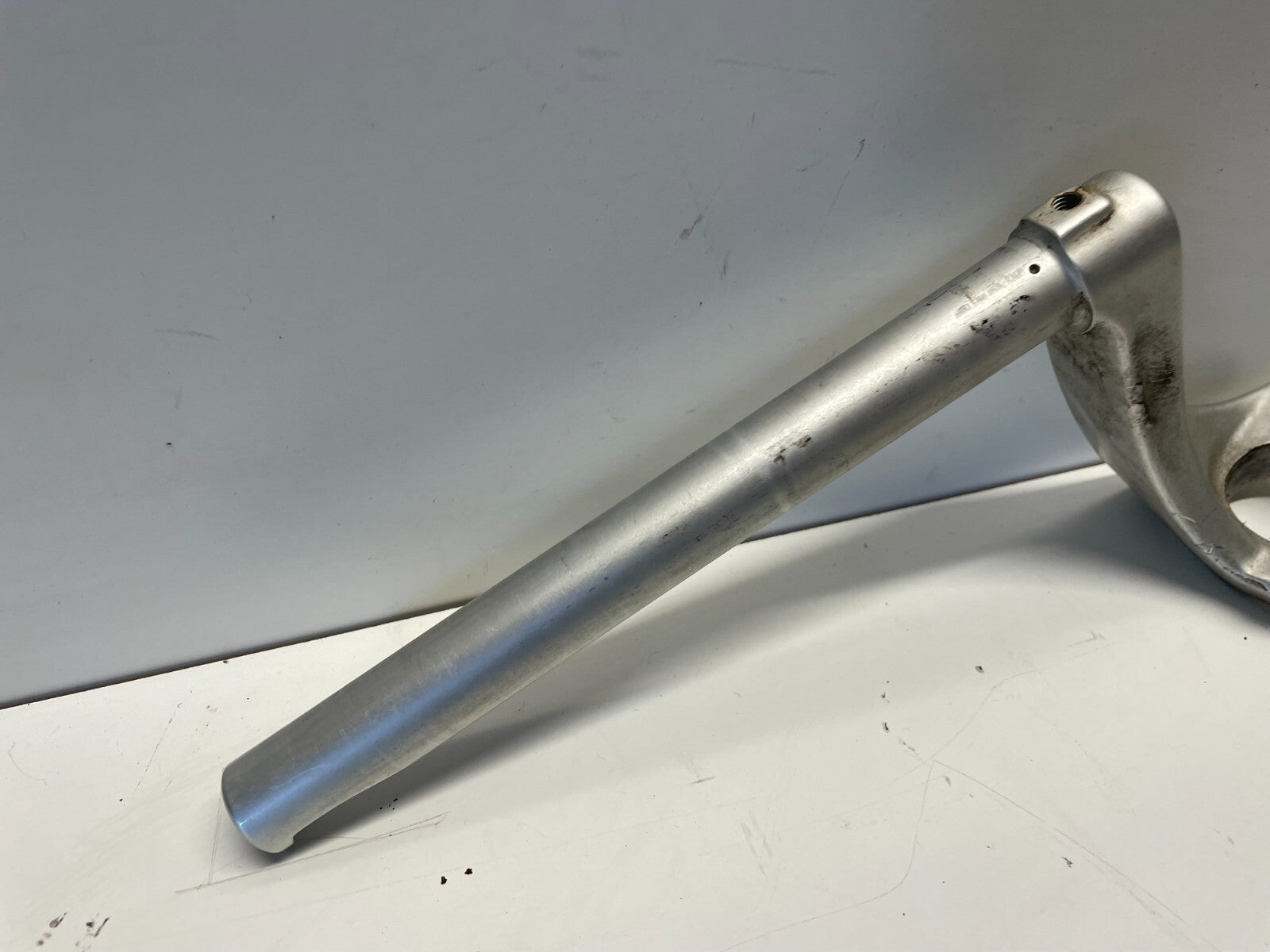 OEM Right Handle Bar Handlebar Triumph ST Sprint 1050 2005 - 2007