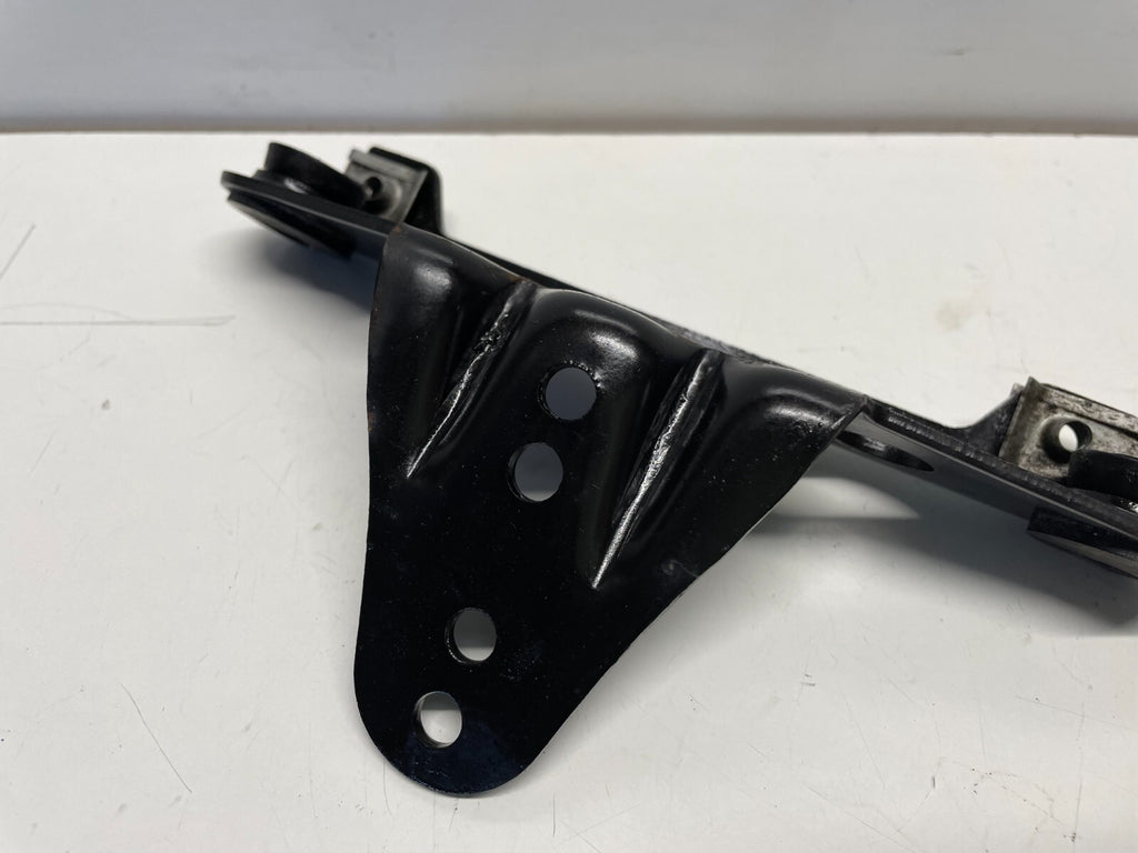 Radiator Bracket Aprilia Pegaso 650 1999 - 2000
