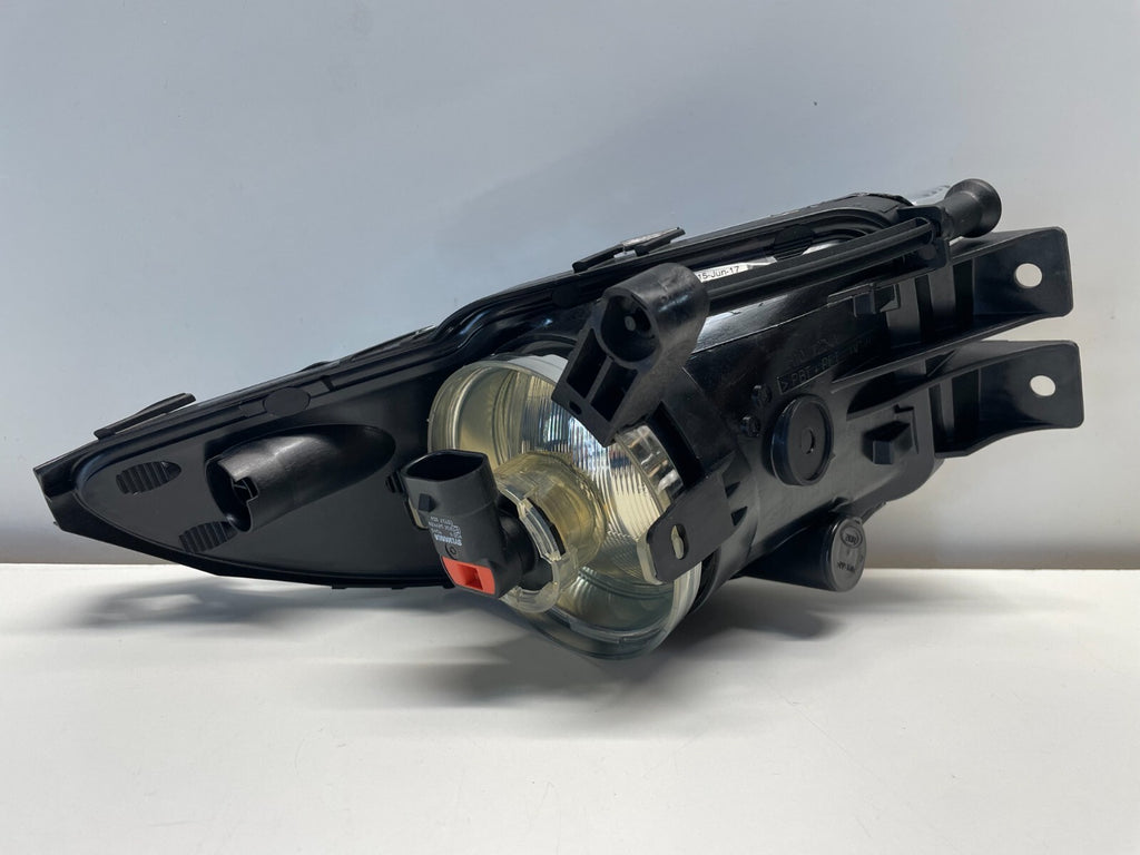 Right Front Side Fog Lamp Light Vauxhall Insignia 2009 - 2013