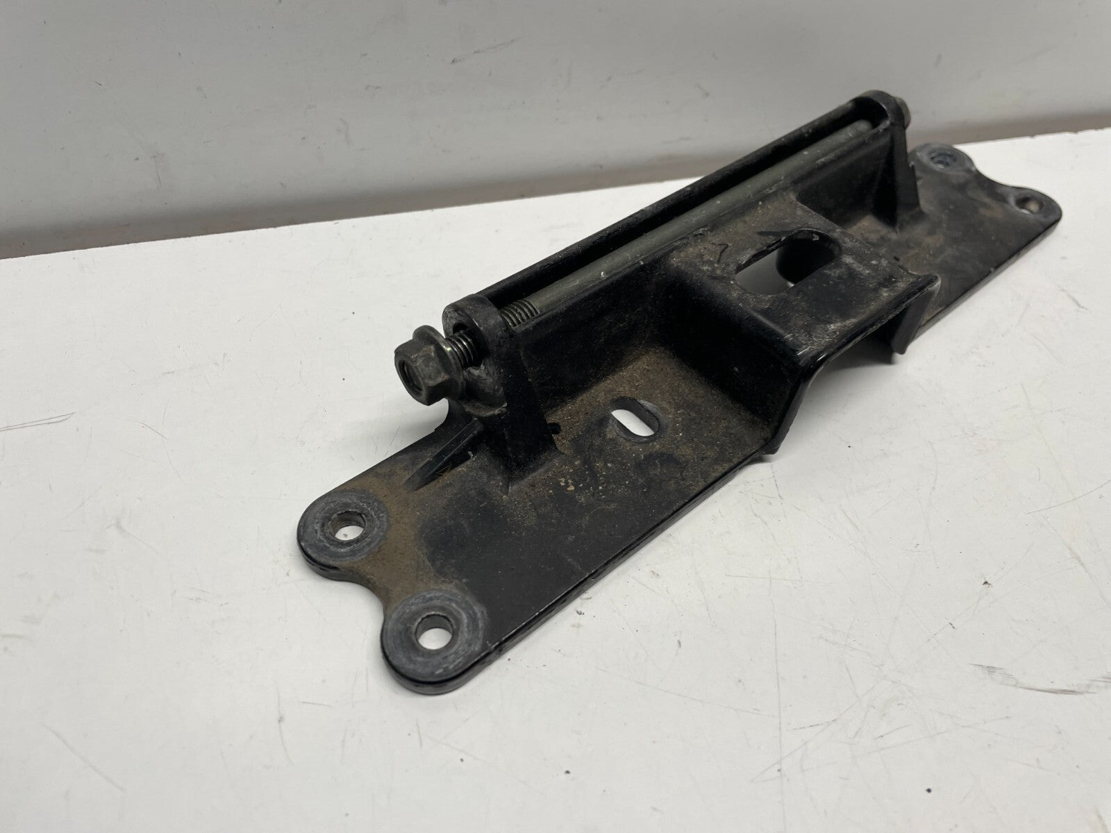 Fuel Tank Bracket Yamaha FJR 1300 2001 - 2005