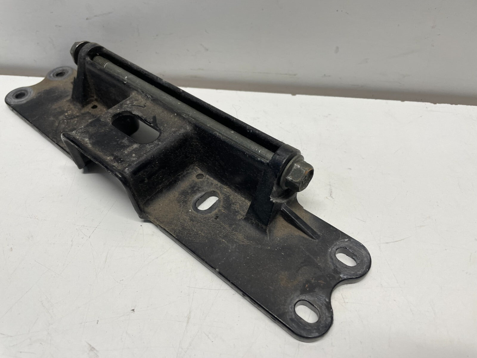Fuel Tank Bracket Yamaha FJR 1300 2001 - 2005