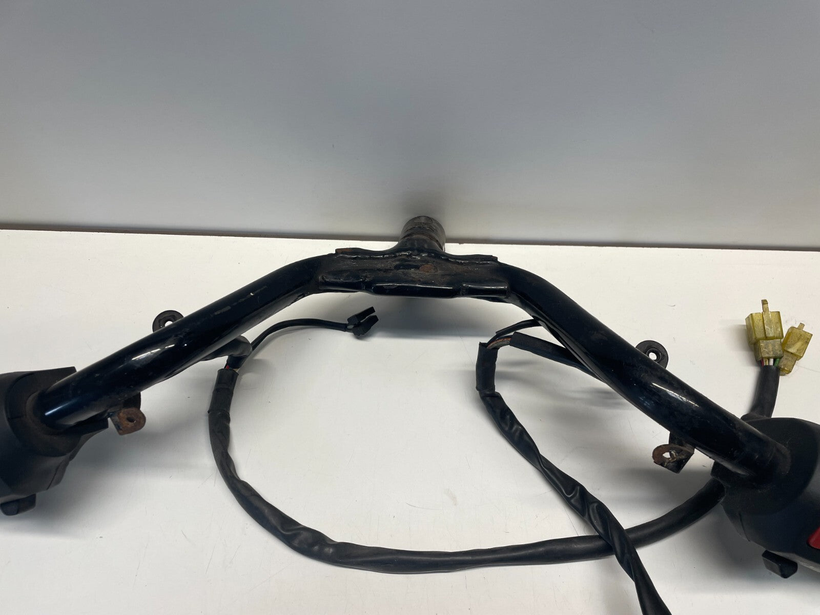 Handlebars & Switch Gears Suzuki Burgman UH 125 2002 - 2006
