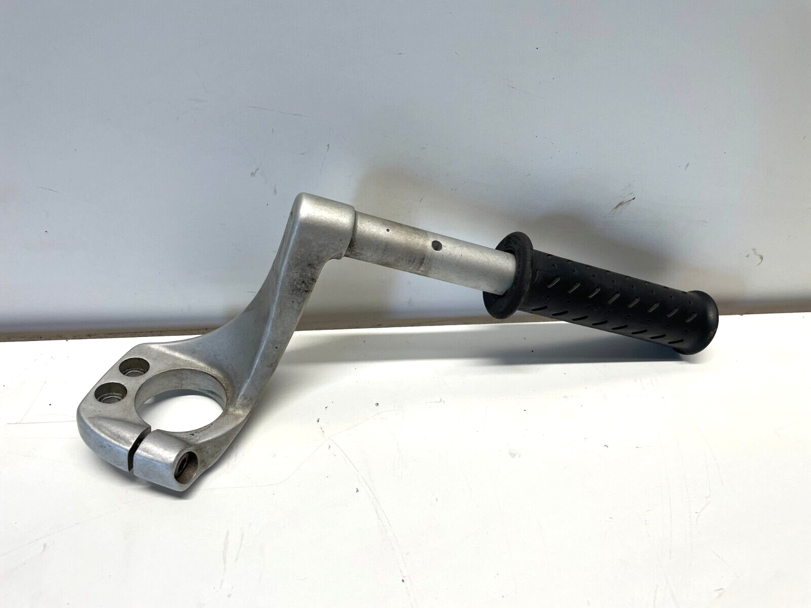 OEM Left Handle Bar Handlebar Triumph ST Sprint 1050 2005 - 2007