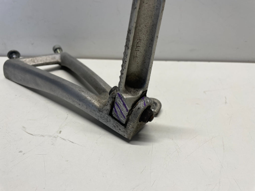 Rear Pillion LH Left Foot Peg Hanger Yamaha YZF R6 5SL 2003 - 2005